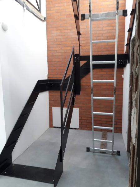 348371646830606220861685284154021534236672n