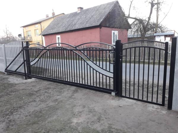 472971908232643547324601976079182618165248n